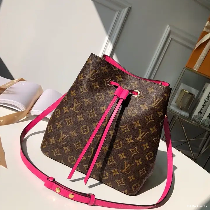 AAA Replica Ru VUITTON NÉONOÉ LOUIS 0626